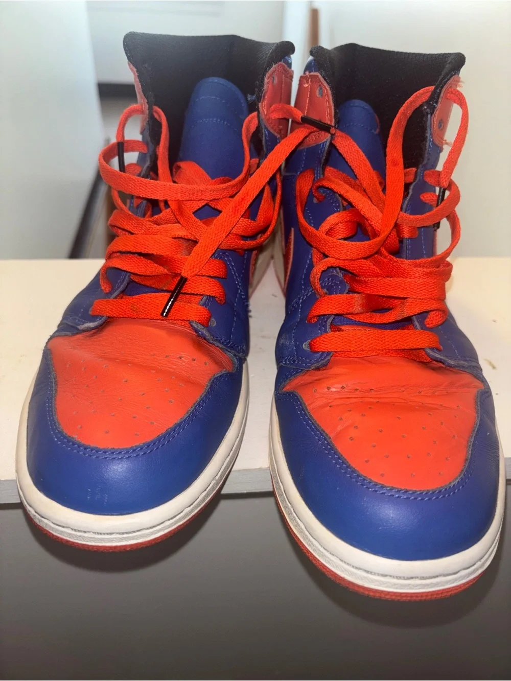 Nike Air Jordan OG High Knicks Men’s High-Top Athletic Shoes in Blue and Orange